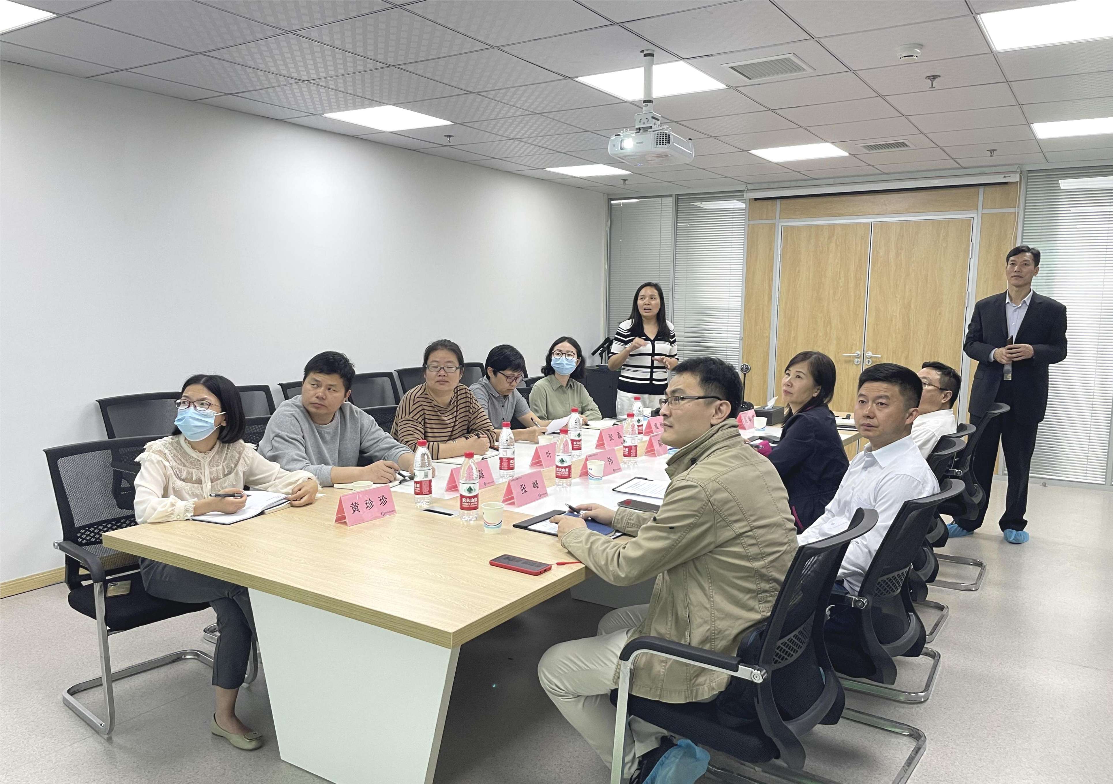 Leaders from Inspection Center of NMPA and Medical Device Division of Hubei MPA visited EndoSystem Medical for investigation and guidance